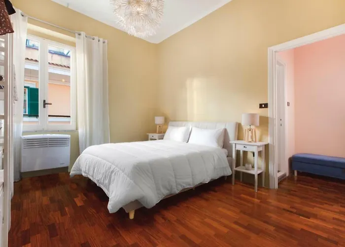 Postcard From St Peter's Dome Lägenhet Rom